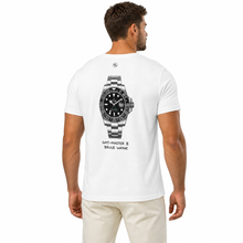 GMT MASTER II BRUCE WAYNE camiseta blanca vista trasera con modelo editado desde original
