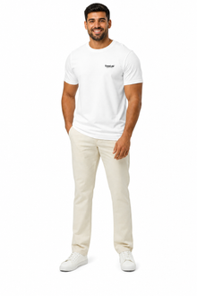 GMT-MASTER II BATMAN camiseta blanca vista frontal con modelo editado desde original